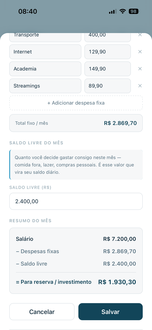 Configuração do mês: salário, fixas e saldo livre